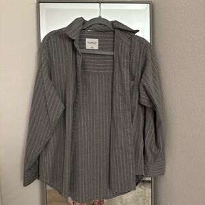 Abercrombie & Fitch Gray Striped Shirt